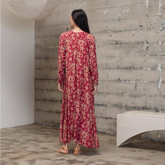 NATALIE MARTIN FIORE MAXI RED FLOWERS WHIMSICAL FAIRY BLOUSON BOHO M - Picture 2 of 16